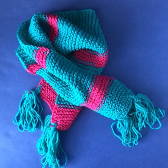 Hand Crafted Other - NWOT Vintage Hand-Knitted Made-in-Canada Colourful Teal & Pink Warm Scarf